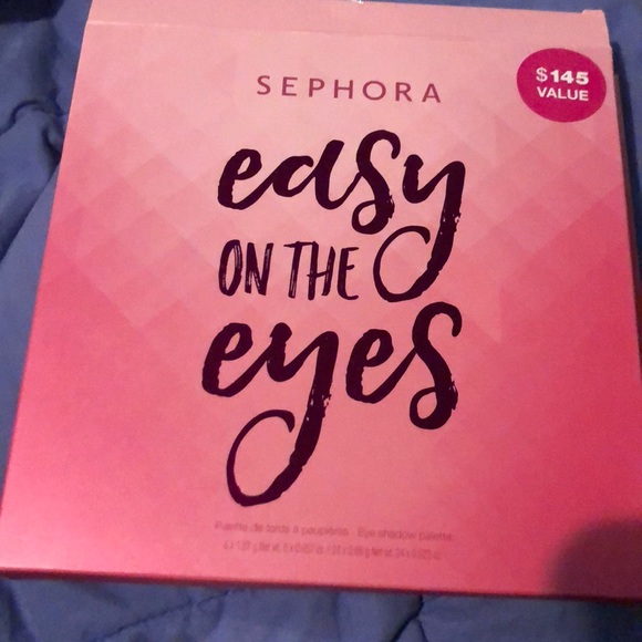 Sephora Easy on the Eyes eyeshadow palette - Picture 2 of 7